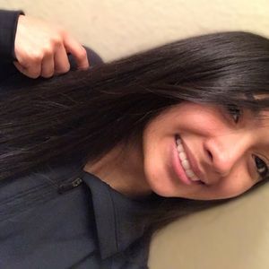 Meet your Posher, Perla